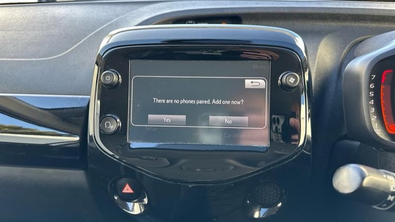 2018 Peugeot 108 1.0 72 Collection 5dr HATCHBACK PETROL Manual