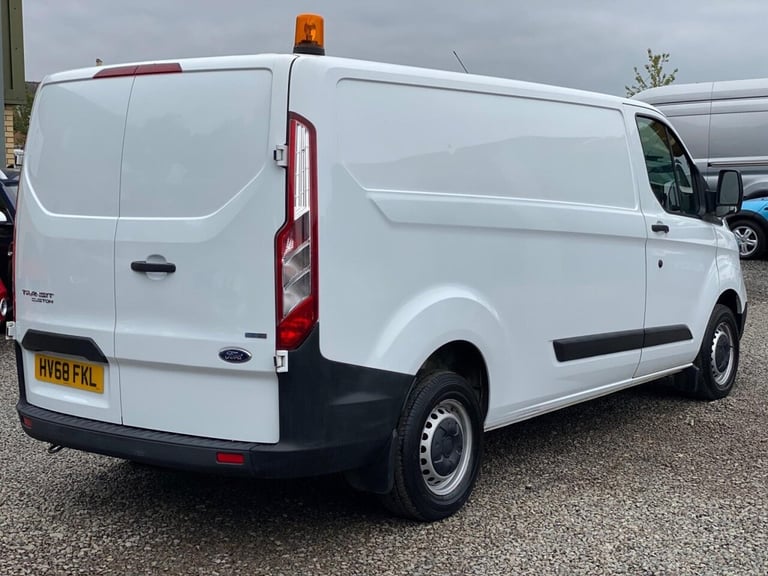 2018 Ford Transit Custom 2.0 300 EcoBlue Panel Van 5dr Diesel Manual L2 H1 Euro 6 (105 ps) PANEL ...
