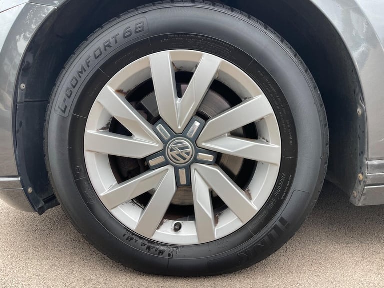 2015 Volkswagen Passat 1.6 TDI BlueMotion Tech S Euro 6 (s/s) 4dr SALOON Diesel Manual