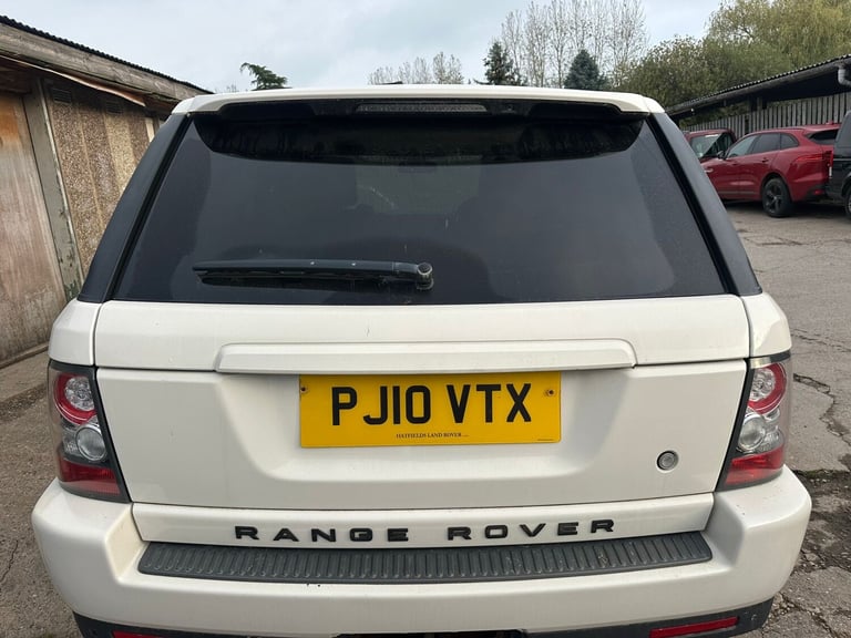 2010 Land Rover Range Rover Sport 3.0 TDV6 HSE 5dr CommandShift ESTATE Diesel Automatic