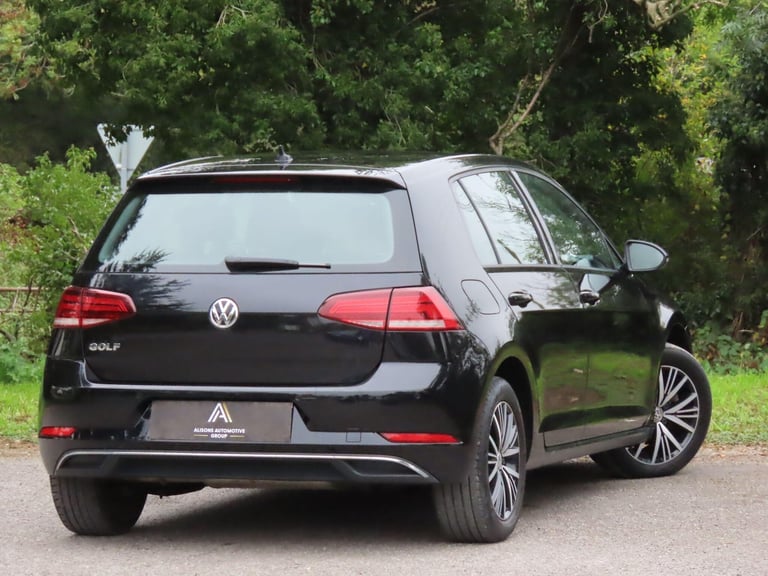 2018 Volkswagen Golf 1.6 TDI SE Nav DSG Euro 6 (s/s) 5dr HATCHBACK Diesel Automatic