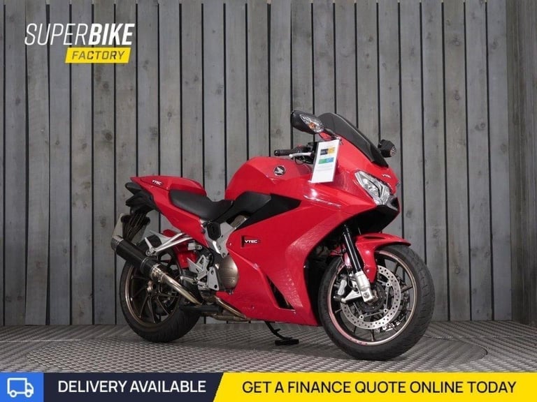 2015 15 HONDA VFR800