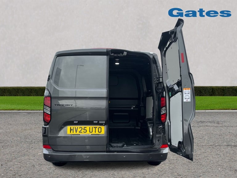 2025 Ford Transit Custom 320 LWB 2.0 Tdci Limited 136PS D/Cab Crew Bus Diesel Manual