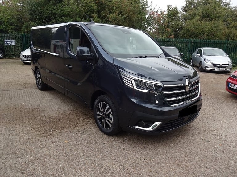 image for 2025 Renault Trafic SL30 Blue dCi 150 Extra Sport Van Van  Diesel Manual