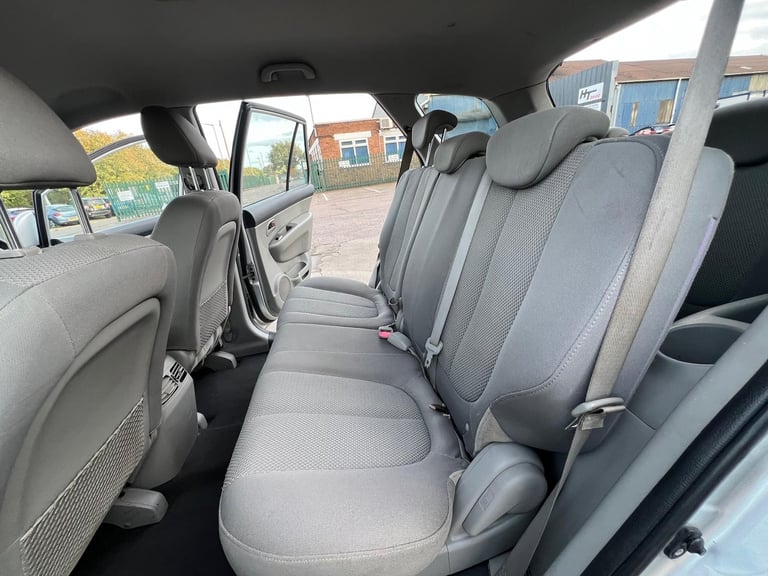 2009 Kia Carens 2.0 CRDI GS 5dr Auto [7 Seat] MPV Diesel Automatic