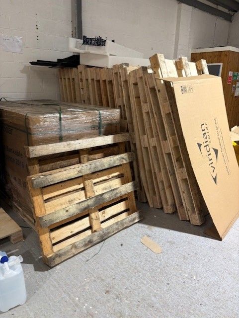free to collect 20 plus pallets