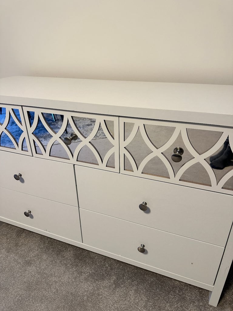 Wayfair IrisVibe 3+4 Drawer Chest of Drawers, White