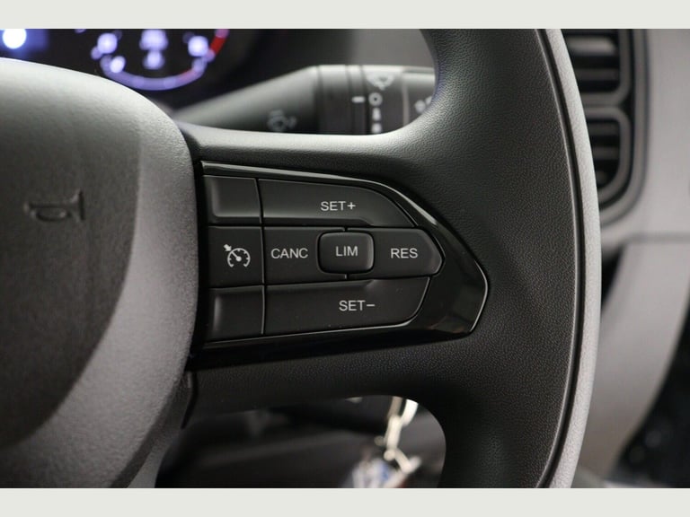 2025 Peugeot Boxer 2.2 BlueHDi 140 H2 Van Professional Auto PANEL VAN DIESEL Automatic