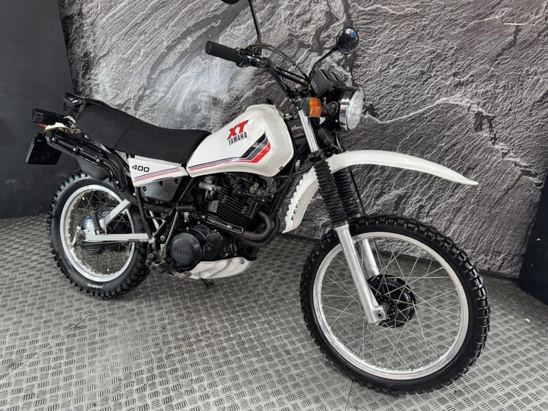 YAMAHA XT400 XT 400 1984