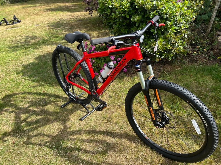 Boardman mht 8.6 mountain bike 