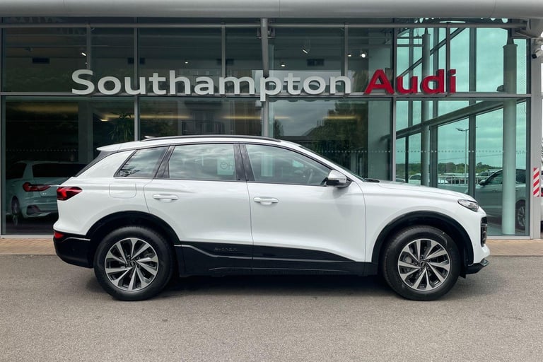 2025 Audi Q6 e-tron 100kWh Performance Sport SUV 5dr Electric Auto (306 ps) ESTATE Electric Autom...