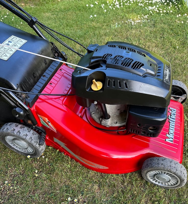 Mountfield 196cc commercial 4speed alloy lawnmower 21”cut Selfdrive mower fully serviced VGC 