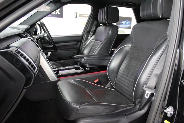 2019 Land Rover Discovery 3.0 SD V6 HSE Luxury Auto 4WD Euro 6 (s/s) 5dr ESTATE Diesel Automatic