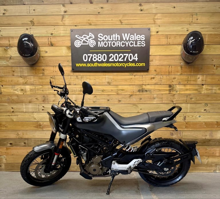 Husqvarna SVARTPILEN 401 / DEPOSIT TAKEN