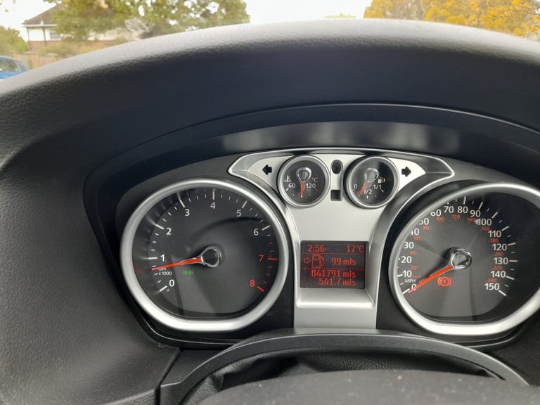 Ford, FOCUS, Hatchback, 2010, Manual, 1798 (cc), 5 doors