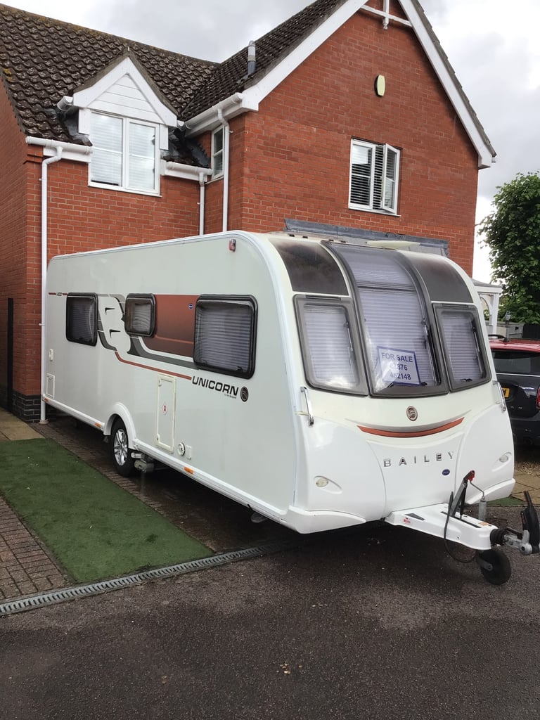 Bailey Unicorn Vigo Touring Caravan Island bed.