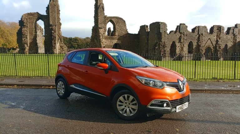 image for 2013 Renault Captur 1.5 dCi 90 Expression+ Energy 5dr. *1 OWNER..NOV 26 MOT..£20 TAX* HATCHBACK D...