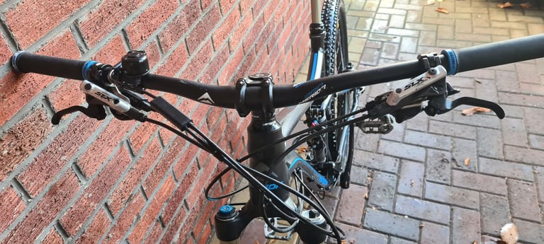 Merida One Twenty medium full suspension mountain bike