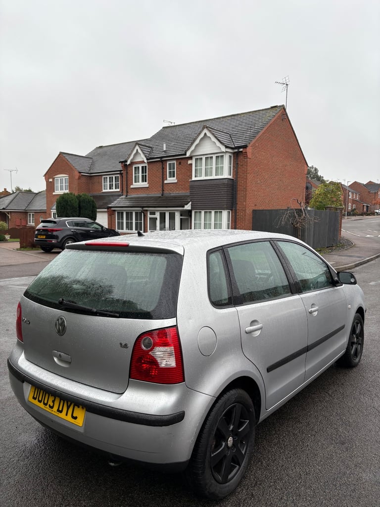 Volkswagen, POLO, Hatchback, 2003, Automatic, 1390 (cc), 5 doors