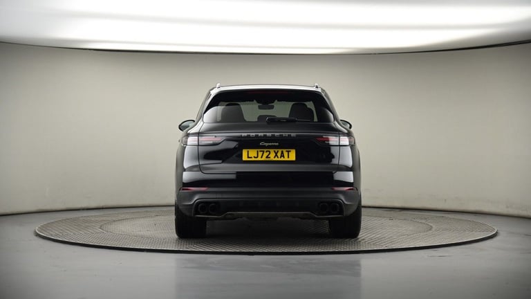 2022 Porsche Cayenne 3.0 V6 E-Hybrid 17.9kWh Platinum Edition TiptronicS 4WD Euro 6 (s/s) 5dr (3 ...