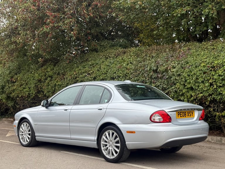 JAGUAR X-TYPE 2.2d S 2009 4dr Auto | Genuine 48,000 mls | Full Service History