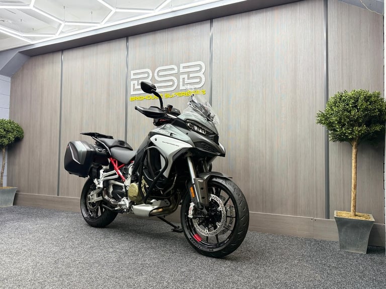 2021 21 Ducati Multistrada V4S 1158 Euro 5 - AKRAPOVIC - RADAR - CARBON - FDSH