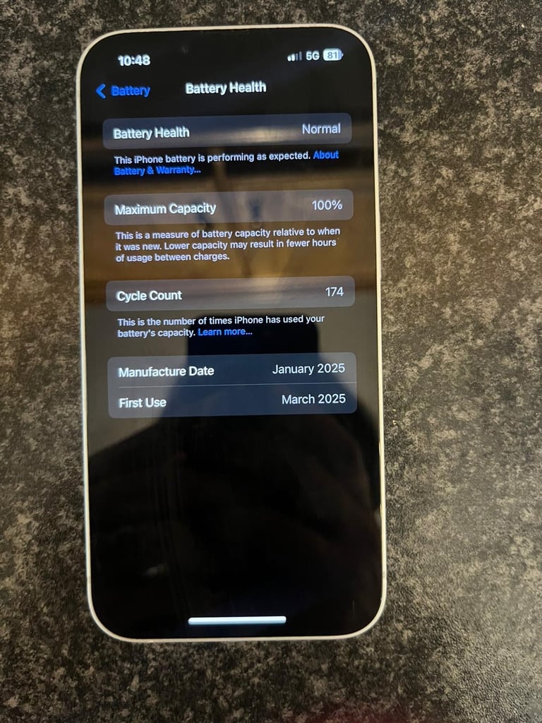 Apple iPhone 16e 128GB white 