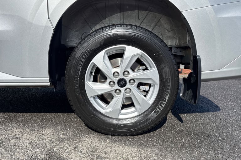 2024 Ford Transit Custom 2.0 EcoBlue 170ps H1 Van Limited Auto-Tailgate-NAV Van DIESEL Automatic