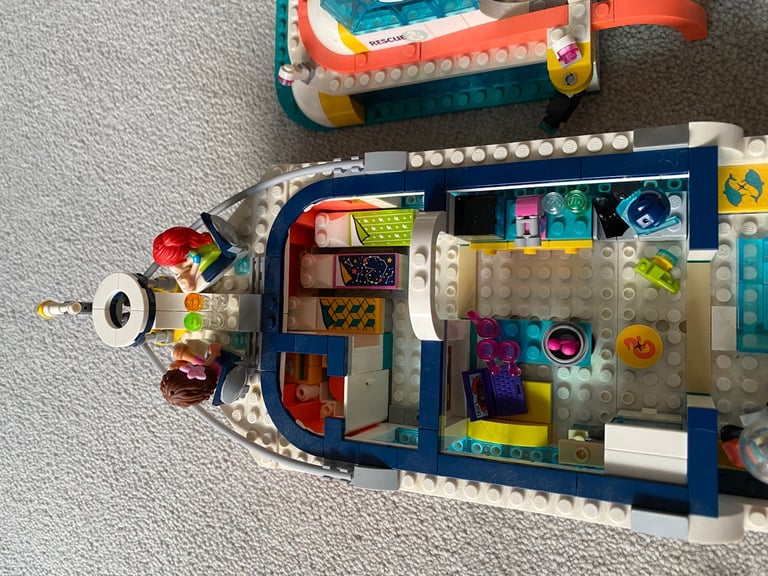 LEGO Friends Rescue Mission Boat 41381 complete, re-bagged, boxed & instructions