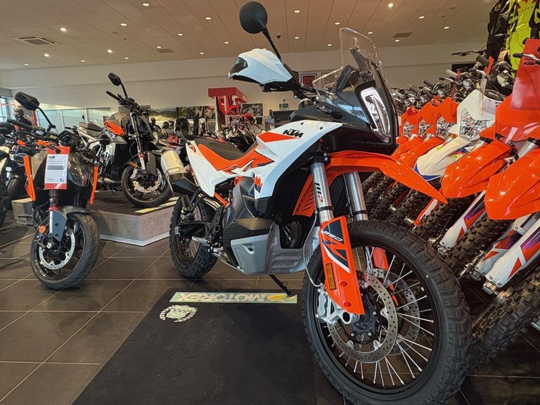 image for KTM 890 ADVENTURE R Inc Full Tech Pack @ Drysdale Motorcycles