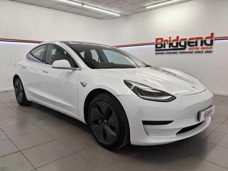 2020 Tesla Model 3 Standard Range Plus Saloon 4dr Electric Auto RWD (241 bhp) SALOON Electric Aut...