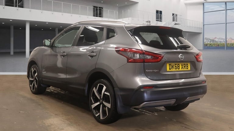 2018 Nissan Qashqai 1.2 DiG-T Tekna 5dr ++ PANROOF / SAT NAV / CAMERA / ULEZ / BOSE ++ HATCHBACK ...