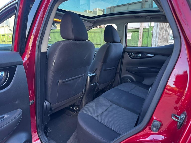 2017 Nissan Qashqai 1.5 dCi N-Connecta 2WD Euro 6 (s/s) 5dr HATCHBACK Diesel Manual