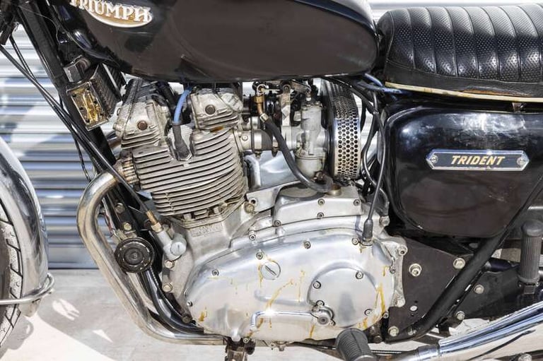 1976 Triumph T160 TRIDENT T160 PETROL Manual