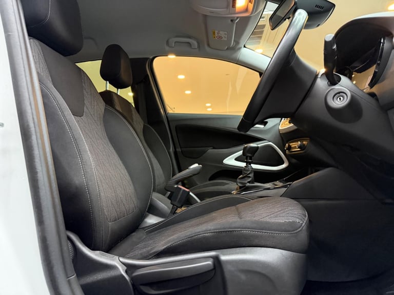 2020 Vauxhall Crossland X 1.5 Turbo D Griffin Euro 6 (s/s) 5dr HATCHBACK Diesel Manual