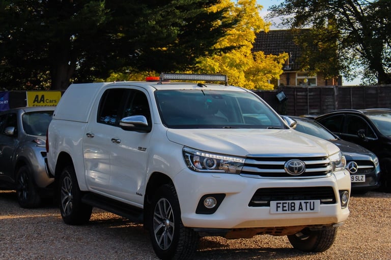 2018 Toyota Hilux 2.4 D-4D Invincible 4WD Euro 6 (s/s) 4dr (TSS, 3.5t) PICK UP Diesel Manual