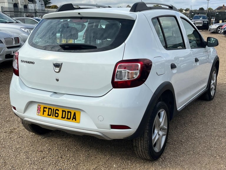 2016 Dacia Sandero Stepway 0.9 TCe Ambiance 5dr [Start Stop] HATCHBACK PETROL Manual
