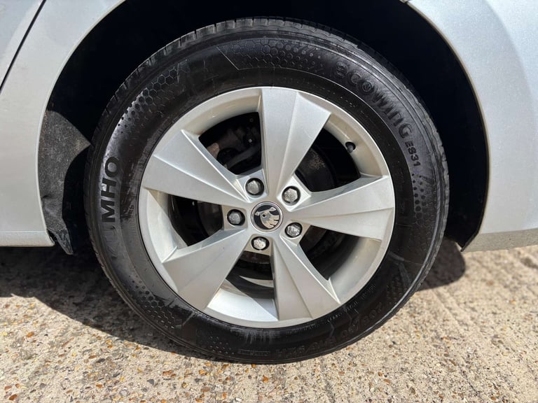 2020 Skoda Octavia 1.5 Octavia SE Technology TSI 5dr Estate Petrol Manual