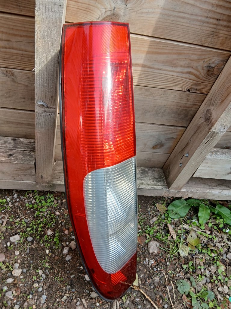 Mercedes Vito 2005 to 2011 rear light passenger side 