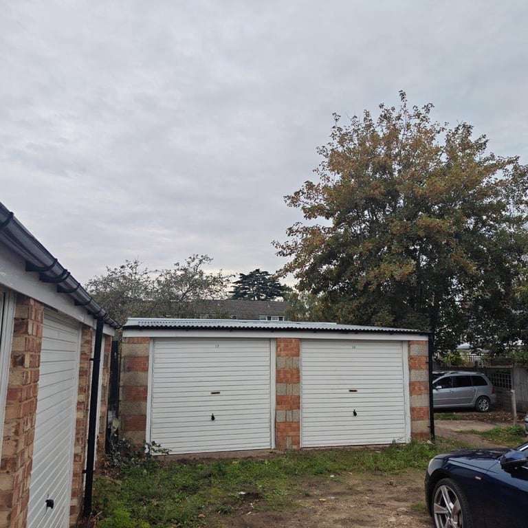 Garage/Parking/Storage to rent: Champion Road (R/o house 4), Caversham, Reading, RG4 8EL