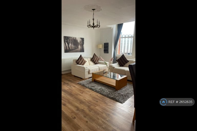 2 bedroom flat in Hyde Terrace, Leeds, LS2 (2 bed) (#2652835)