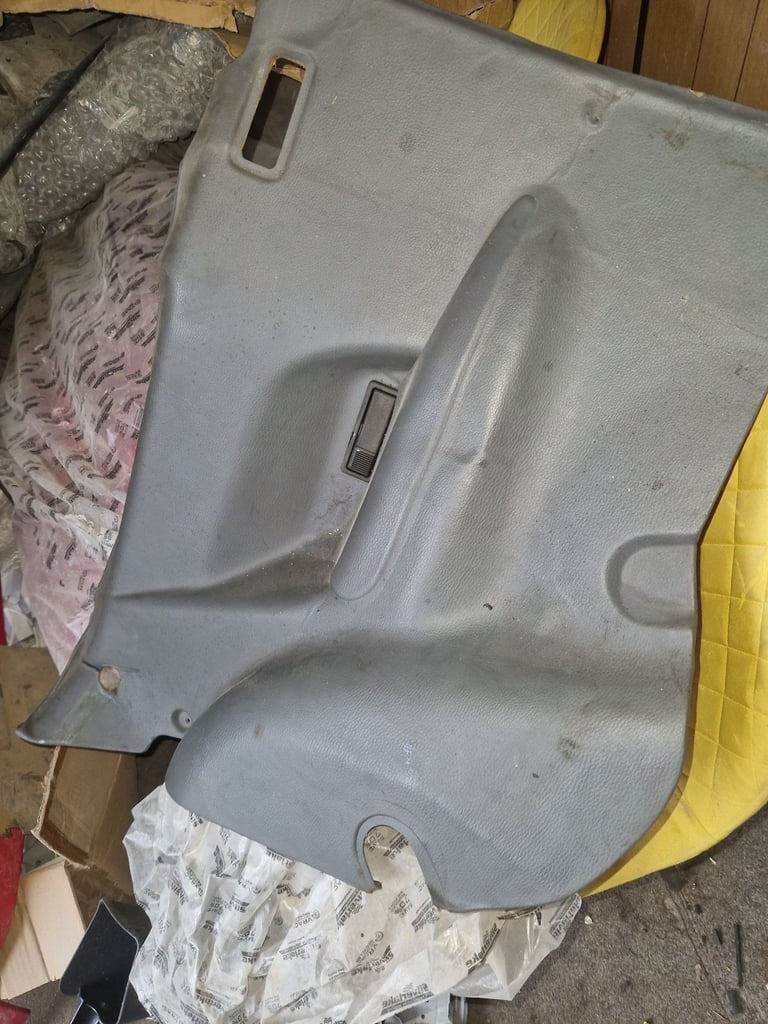 Escort xr3i parts rs turbo 