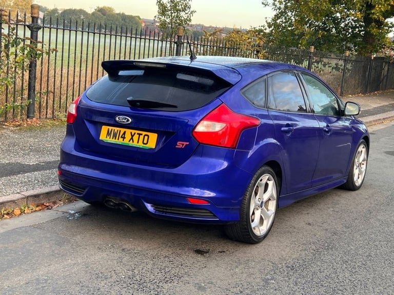 2014 14 FORD FOCUS 2.0T ECOBOOST ST-2 HATCHBACK 5DR PETROL MANUAL EURO 5 (S/S) (