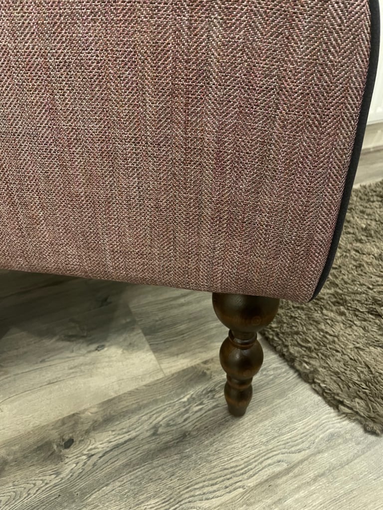 Stunning large lilac purple herringbone chair NEW
