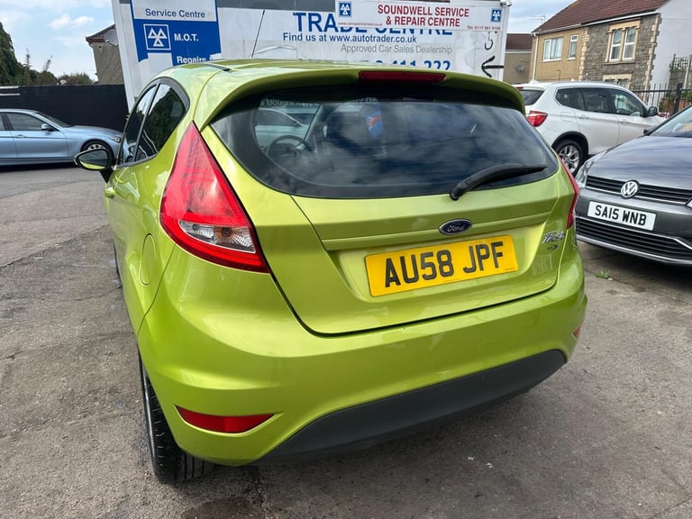 2010 Ford Fiesta 1.4 Edge 5dr Auto HATCHBACK Petrol Manual