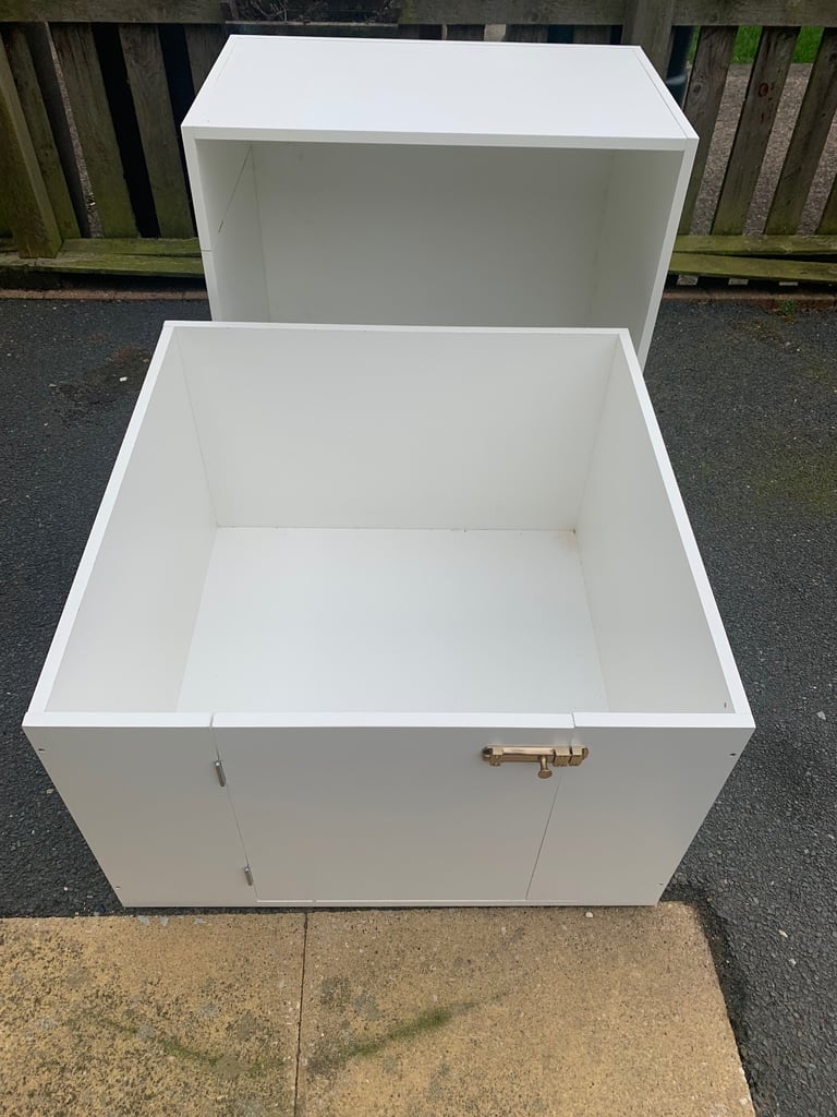 2 x puppy whelping boxes