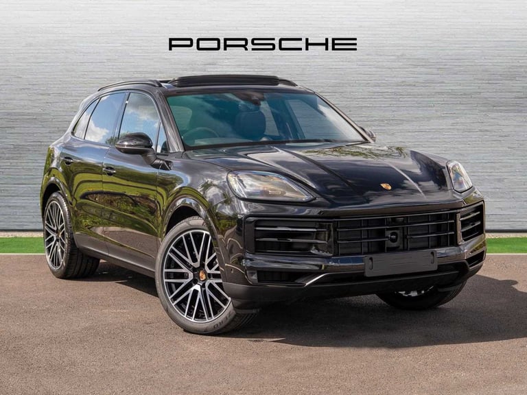image for 2025 Porsche Cayenne Cayenne Estate Petrol Automatic