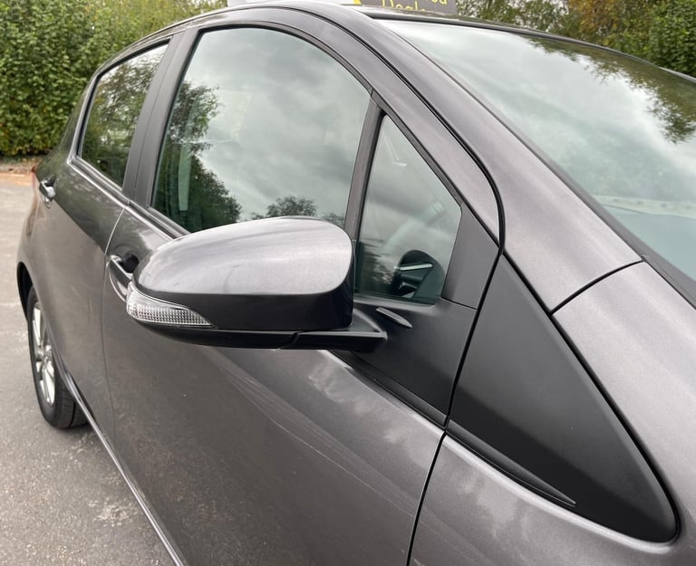 2015 Toyota Yaris 1.33 VVT-i Icon 5dr HATCHBACK Petrol Manual