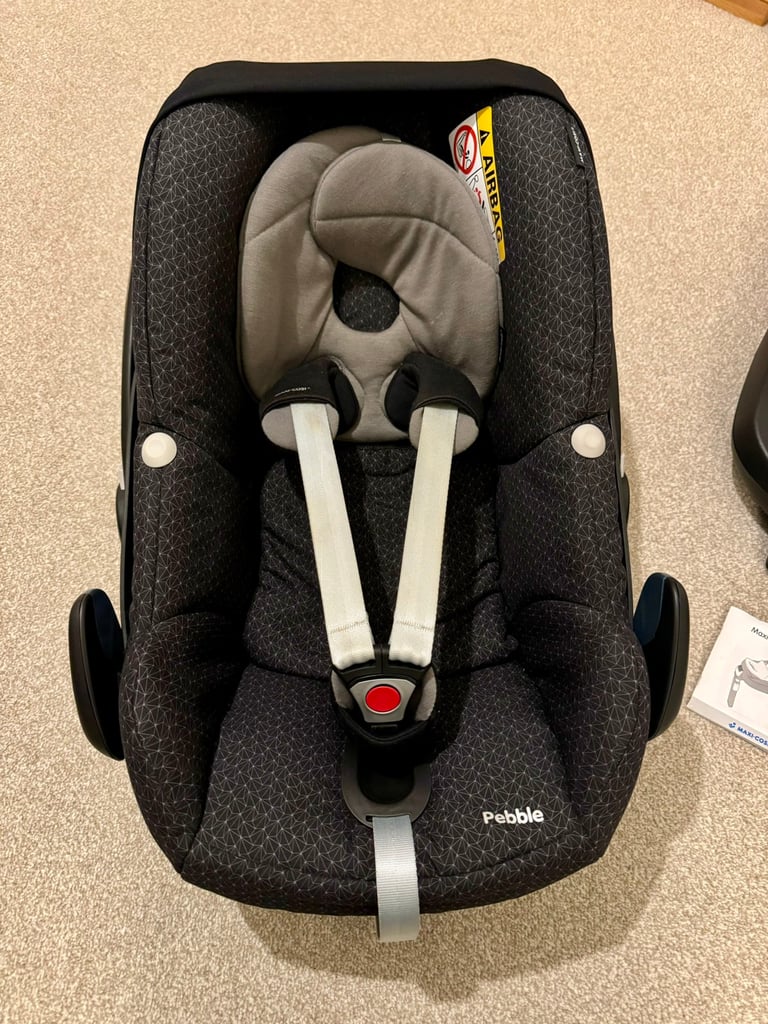Maxi Cosy Pearl and Maxi Pebble Family Fix Set 🔥🔥 Car Seats ✅
