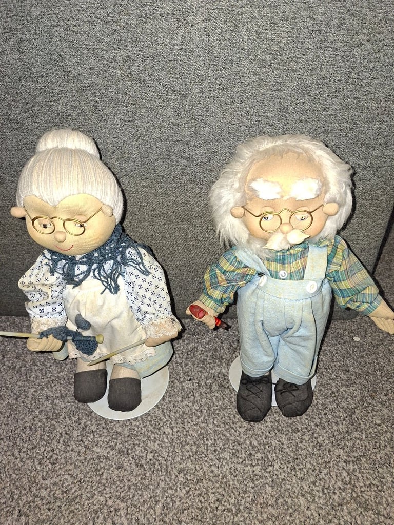 BIG CLEAR OUT SALE ON MIXED HOYSEHOLD ITEMS (HAVE A LOOK)